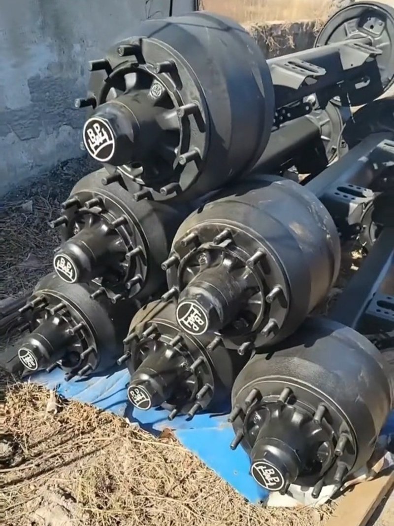 挂车车桥：提升运输效率的关键部件